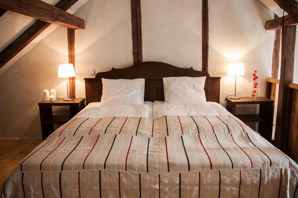 Transylvania Guesthouses Cincsor Δωμάτιο φωτογραφία